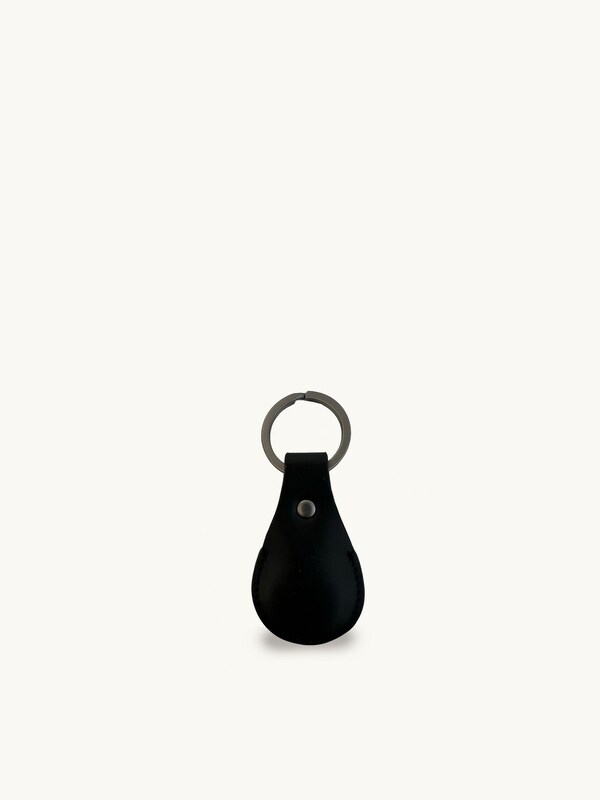 Seraphine Apatchy Black Leather Luggage Tag And Air Tag Gift Set