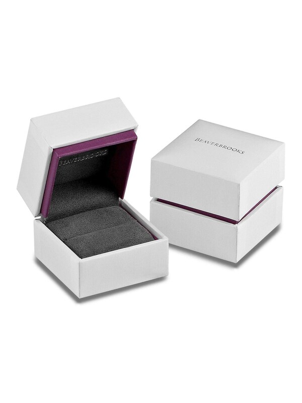Seraphine Beaverbrooks Gold 9ct Gold Cushion Signet Ring