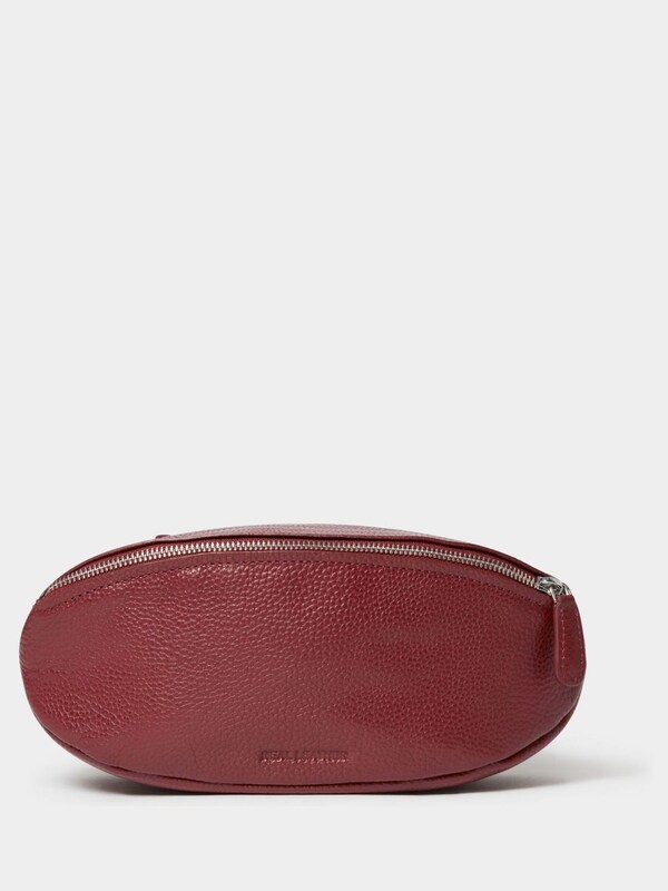 Seraphine Osprey London Red The Rugger Leather Washbag