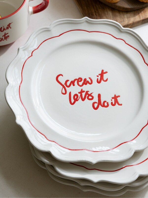 Seraphine Rockett St George Set Of 4 Red/Cream Lipstick Side Plates