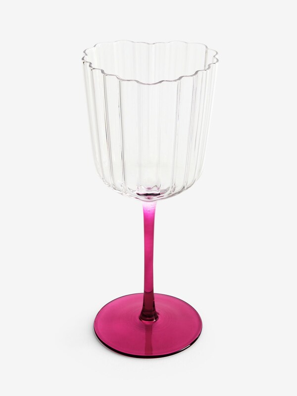 Seraphine Set Of 2 Pink Scalloped Heart Wine Glasses