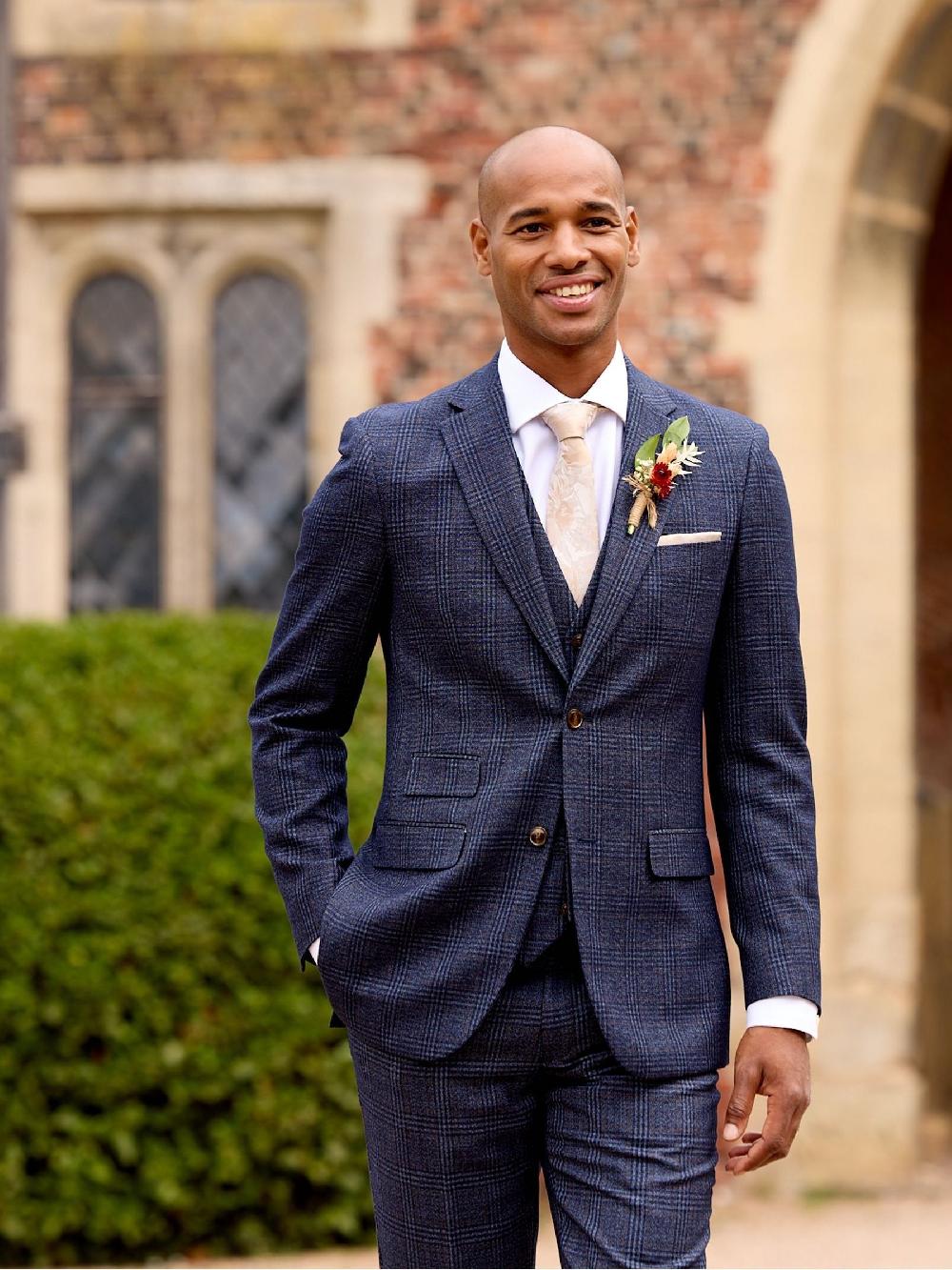 seraphine Skopes Blue Tailored Fit Woolf Check Suit: Jacket